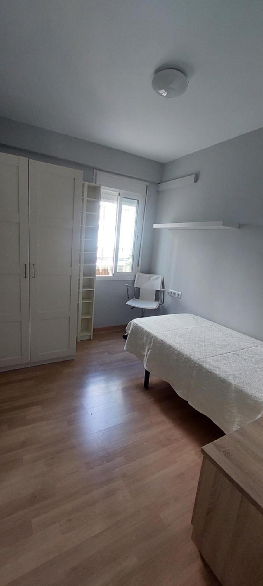 Bonito Piso En Triana Siviglia